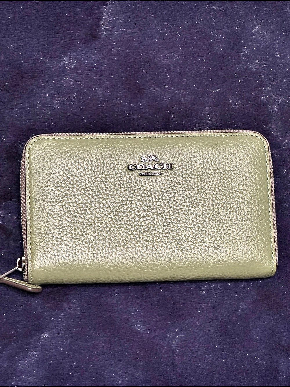 Coach Medium ID Zip Around Wallet